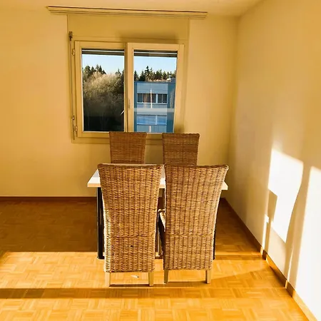 Appartement Huge Apartments, Multiple Bedrooms With Balcony In Center - Self Checkin