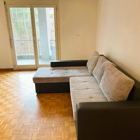Huge Apartments, Multiple Bedrooms With Balcony In Center - Self Checkin *