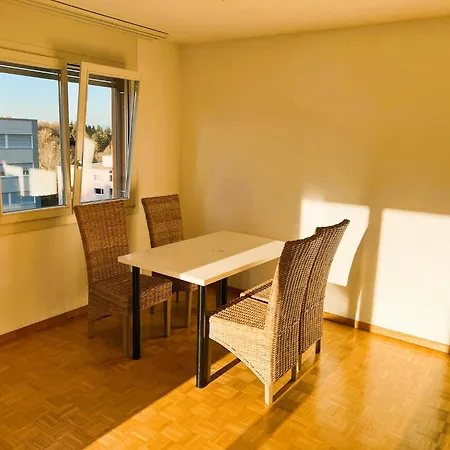 Huge Apartments, Multiple Bedrooms With Balcony In Center Apartment